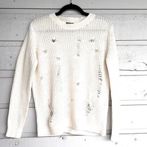 NWOT RUE21 SHREDDED, RIPPED-OUT, DESTROYED LOOK SWEATER BAGGY OFF-WHITE